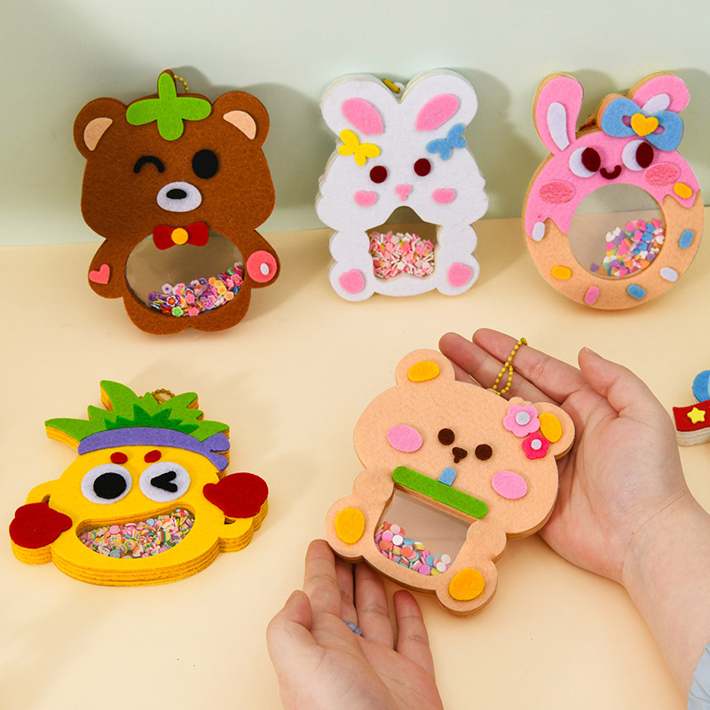 Kid Toys And Craft - الكرتون غير المنسوجة هزة قلادة DIY